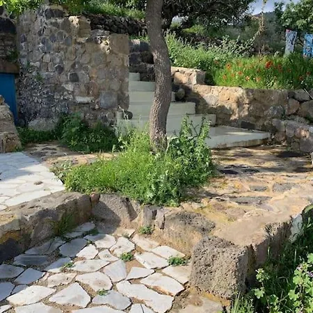 Traumhaus Nisyros * Skála