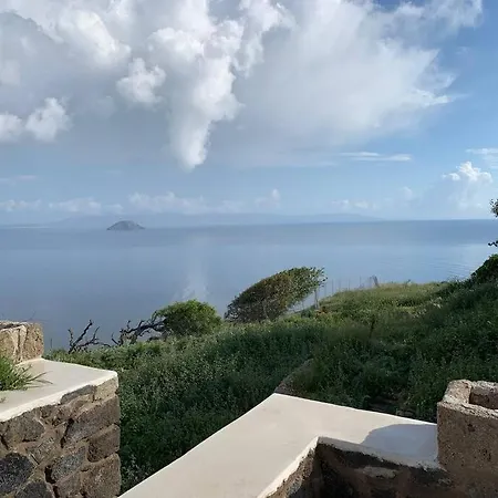 Traumhaus Nisyros Villa *