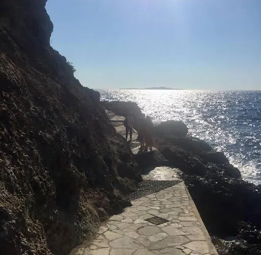 Вилла Traumhaus Nisyros *